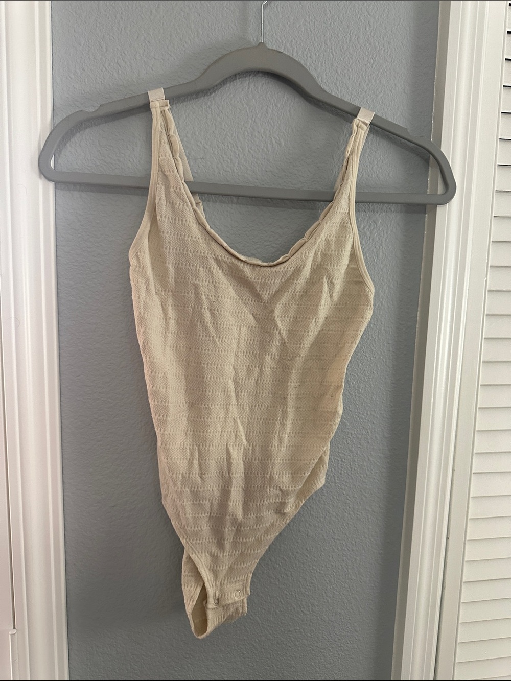 Women's Cream Ribbed Scoop Neck Bodysuit DANSKIN